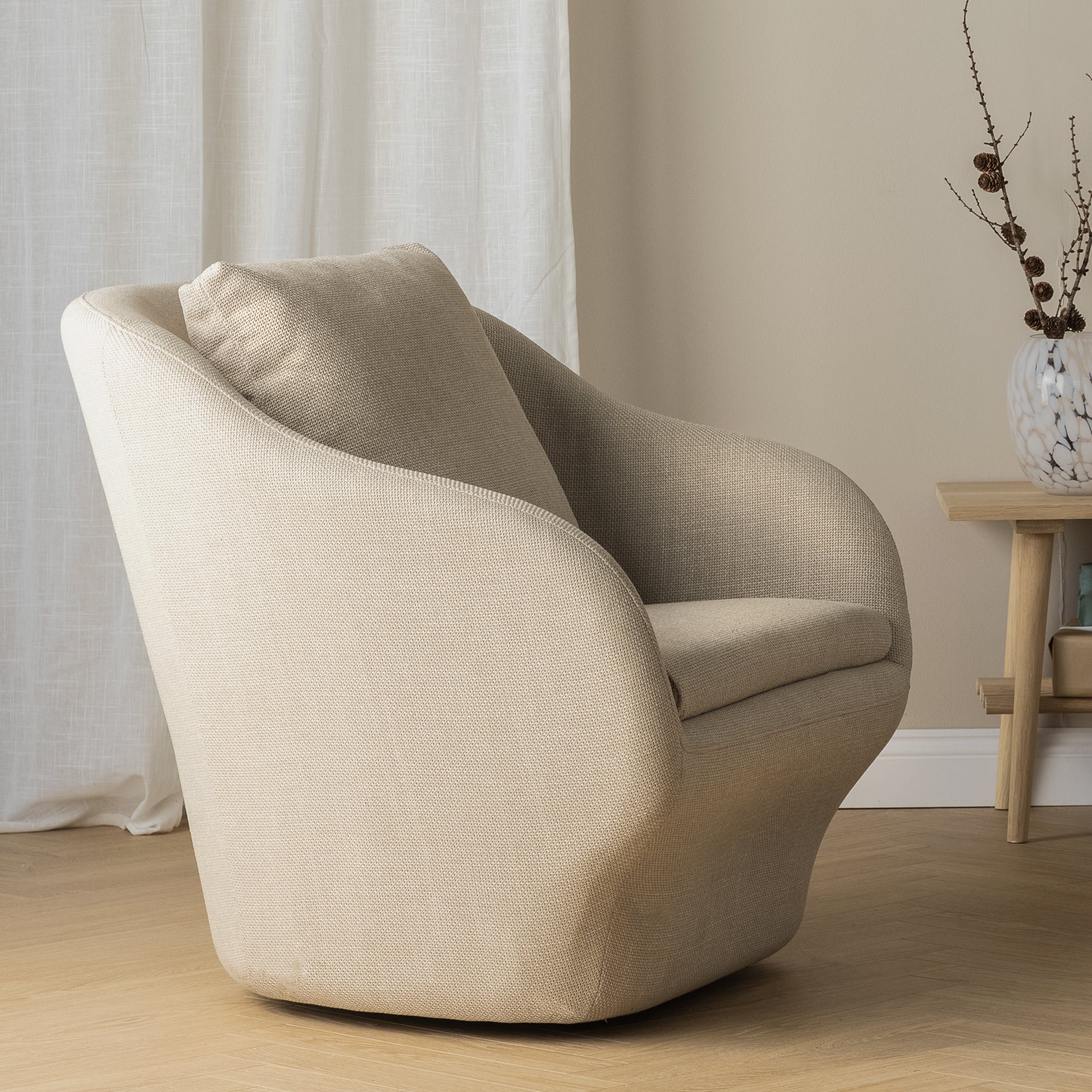 Embrace wide loungestol